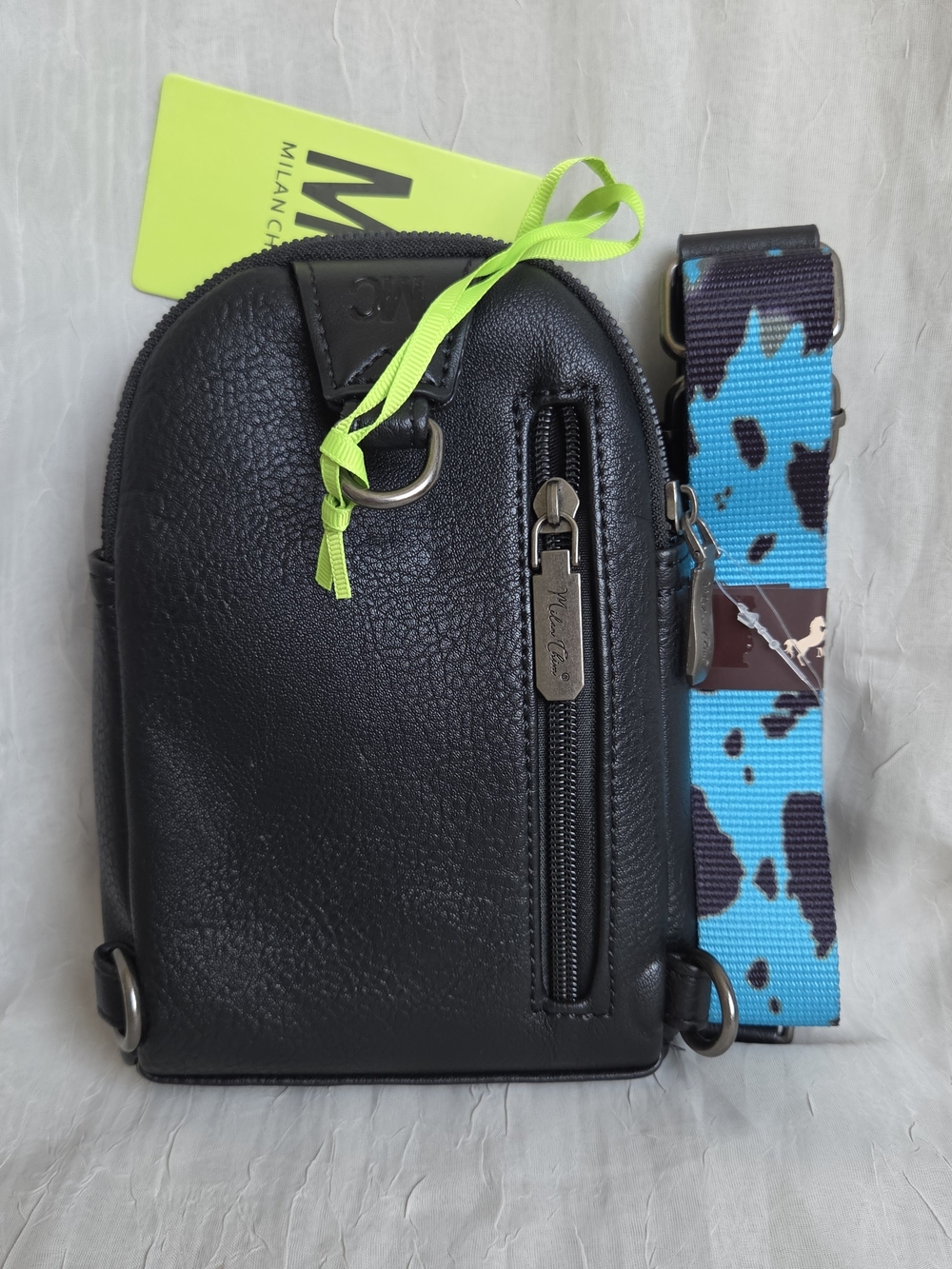 Milan Chiva Sling Bag/Crossbody/Chest Bag - Picture 2 of 9